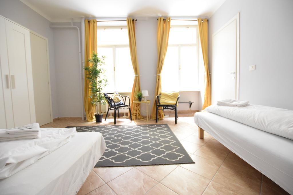 Budget Apartment by Hi5 - Révai köz Budapest Extérieur photo