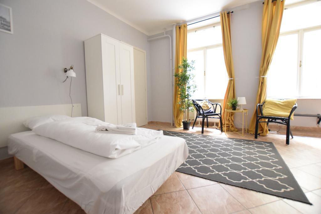 Budget Apartment by Hi5 - Révai köz Budapest Extérieur photo